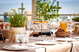 Outdoor Dining with Hearing Loss: Communication Strategies for Restaurants