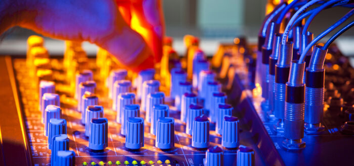 How Sound Engineers Overcome Hearing Challenges in the Music Industry